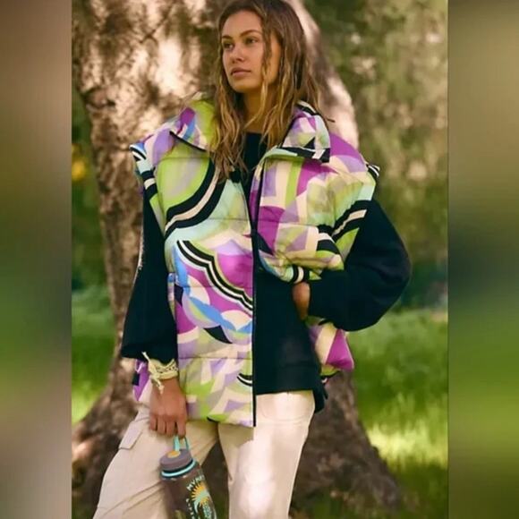 Free People Movement New In A Bubble Printed Puffer Vest Zip White Lime Small - Picture 1 of 6